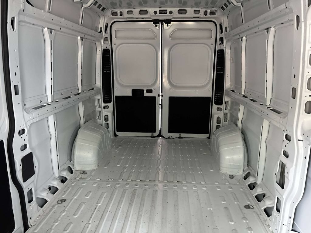 Used 2026 RAM ProMaster 2500 w/ Convenience Group FWD image 22