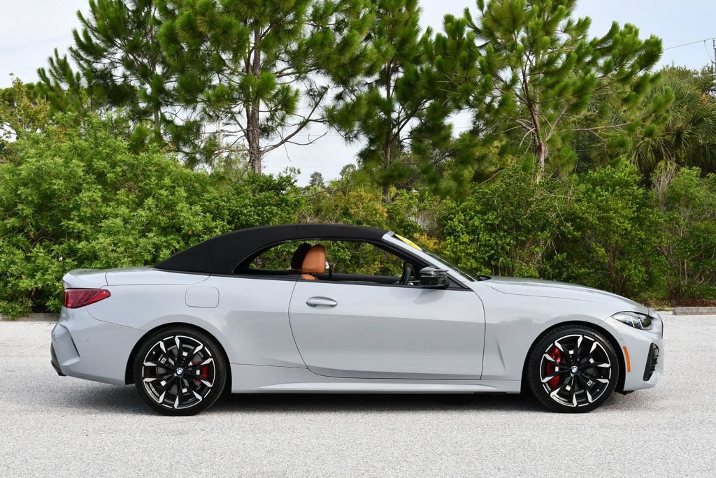 Used 2026 BMW M440i Convertible w/ Premium Package RWD image 55