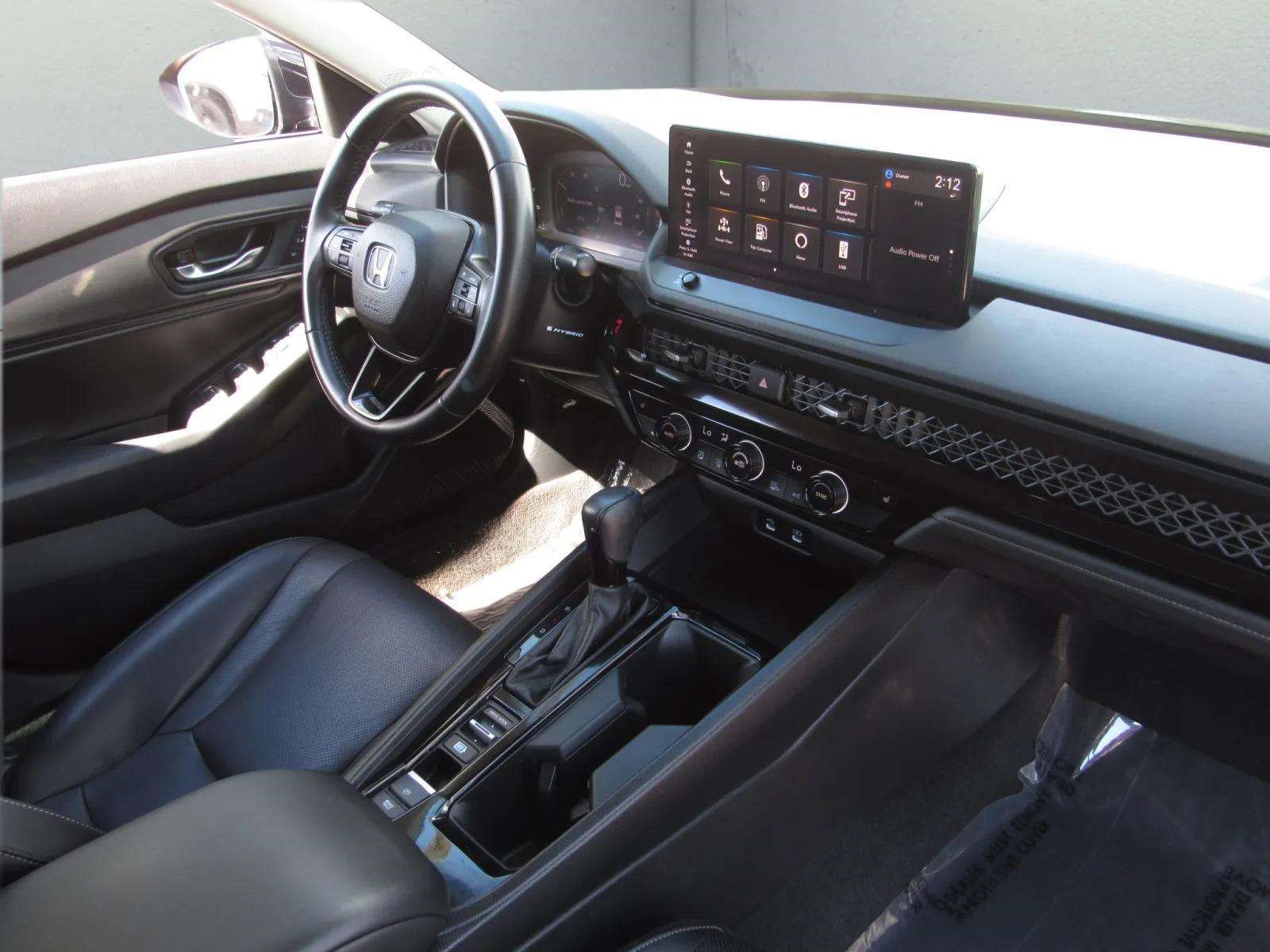 Certified 2024 Honda Accord EX-L image 10
