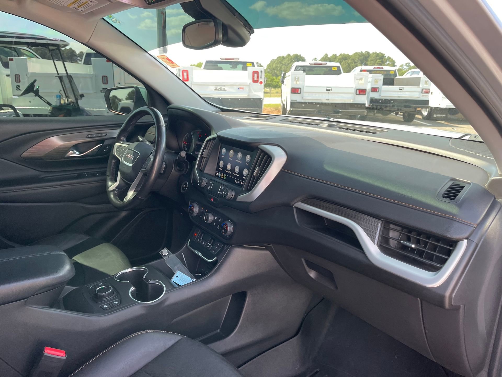 Used 2020 GMC Terrain SLT w/ Preferred Package image 29