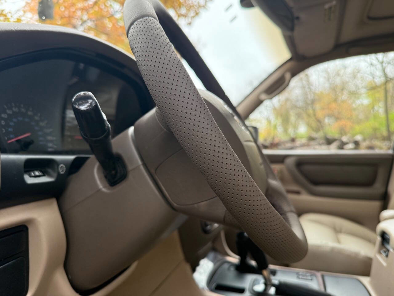 Used 2002 Toyota Land Cruiser image 16