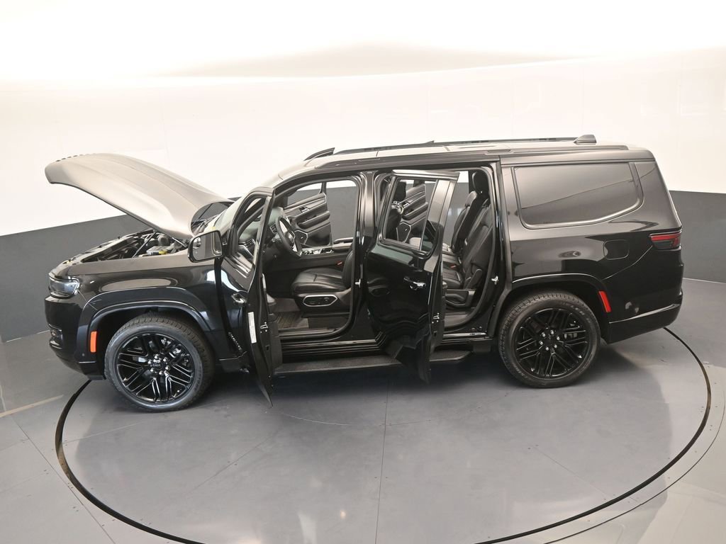 Used 2022 Jeep Wagoneer Series II image 69