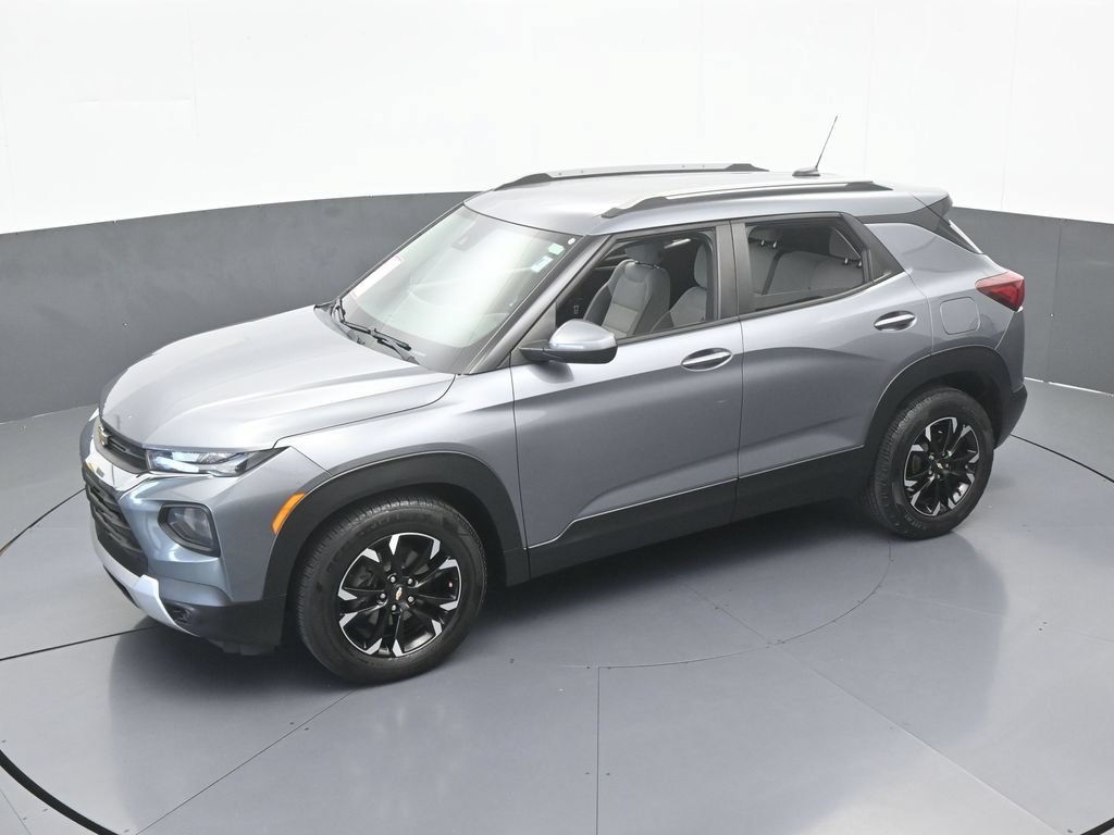 Used 2021 Chevrolet TrailBlazer LT w/ Convenience Package FWD image 44