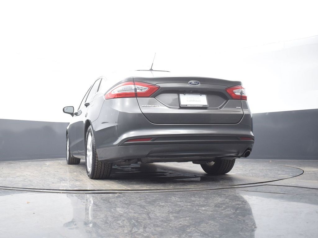 Used 2016 Ford Fusion SE image 49