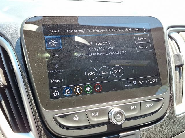 Used 2022 Chevrolet Malibu LT FWD image 16