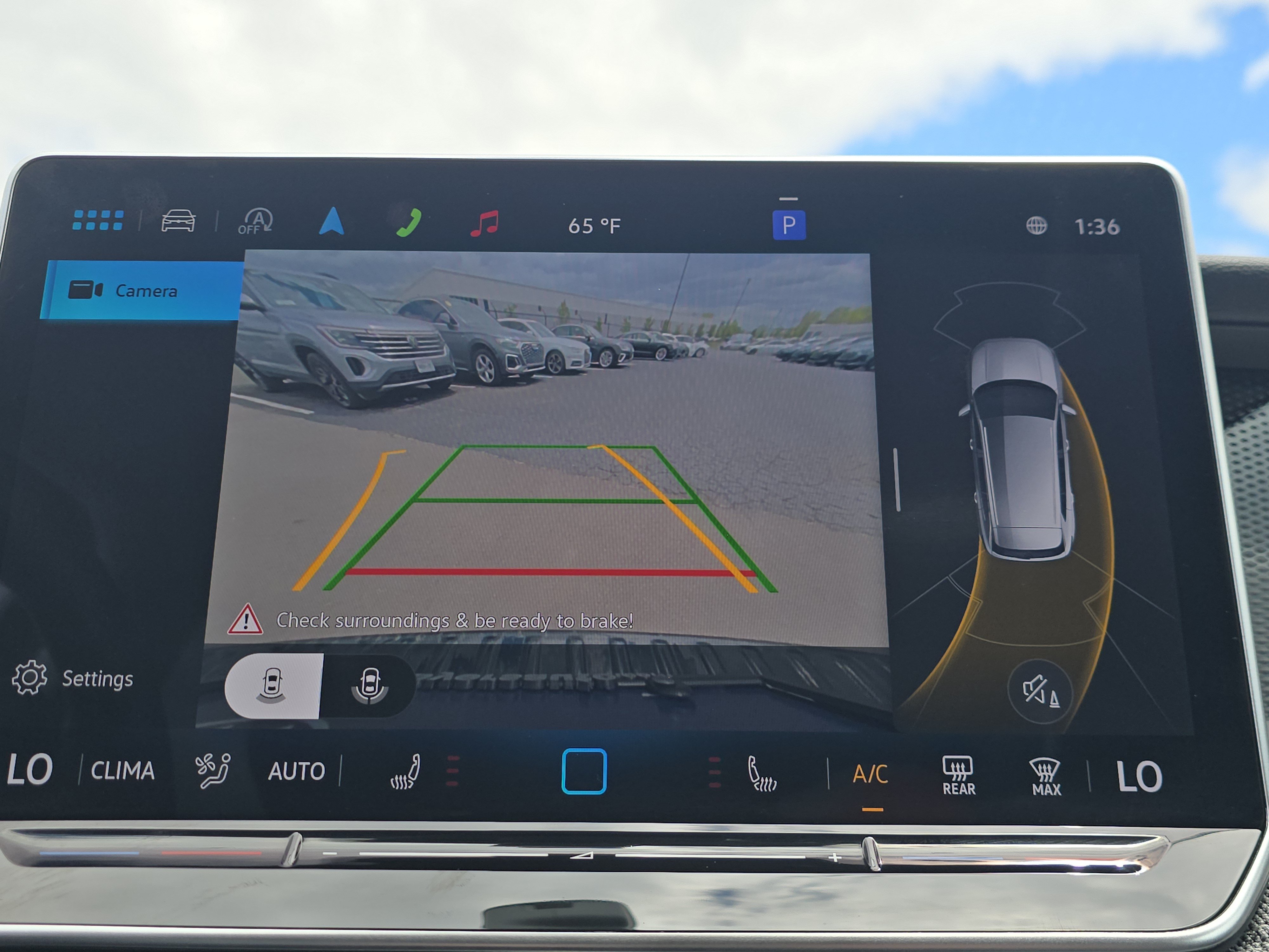 New 2025 Volkswagen Tiguan S AWD/4WD image 25