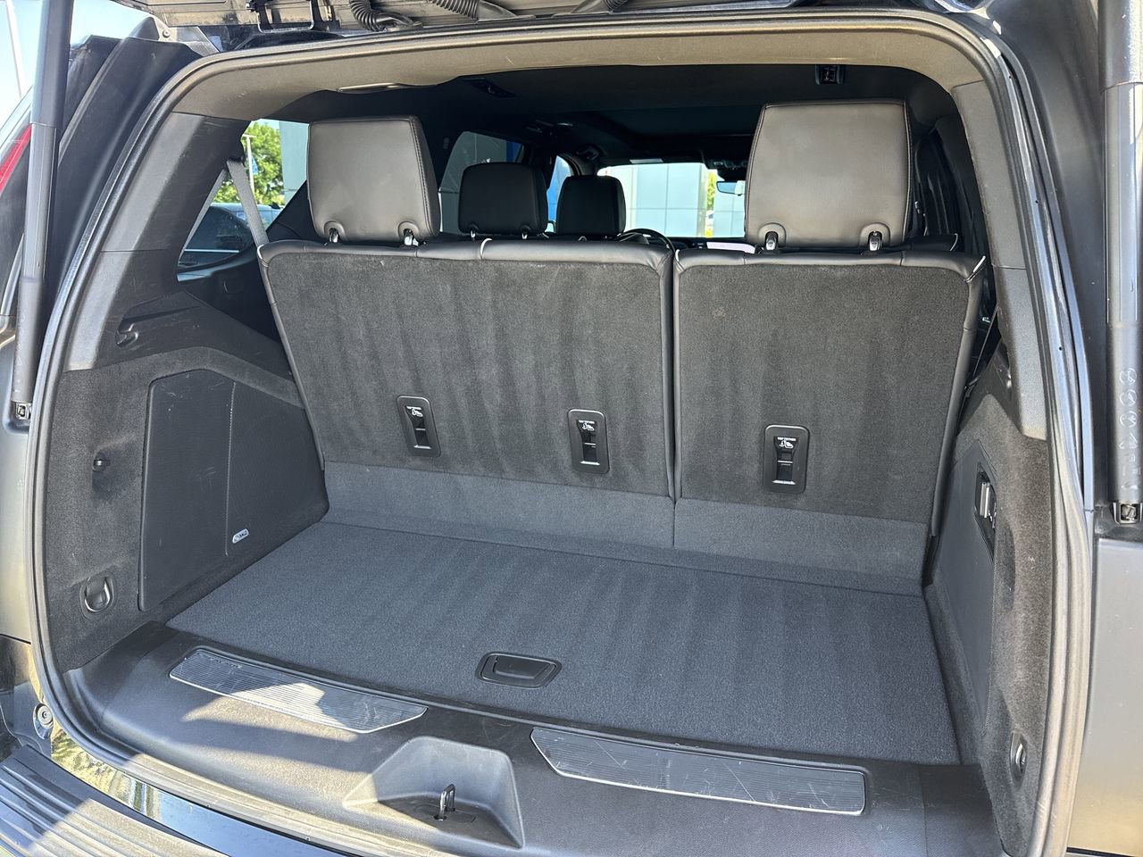 Used 2024 Cadillac Escalade Sport AWD/4WD image 26