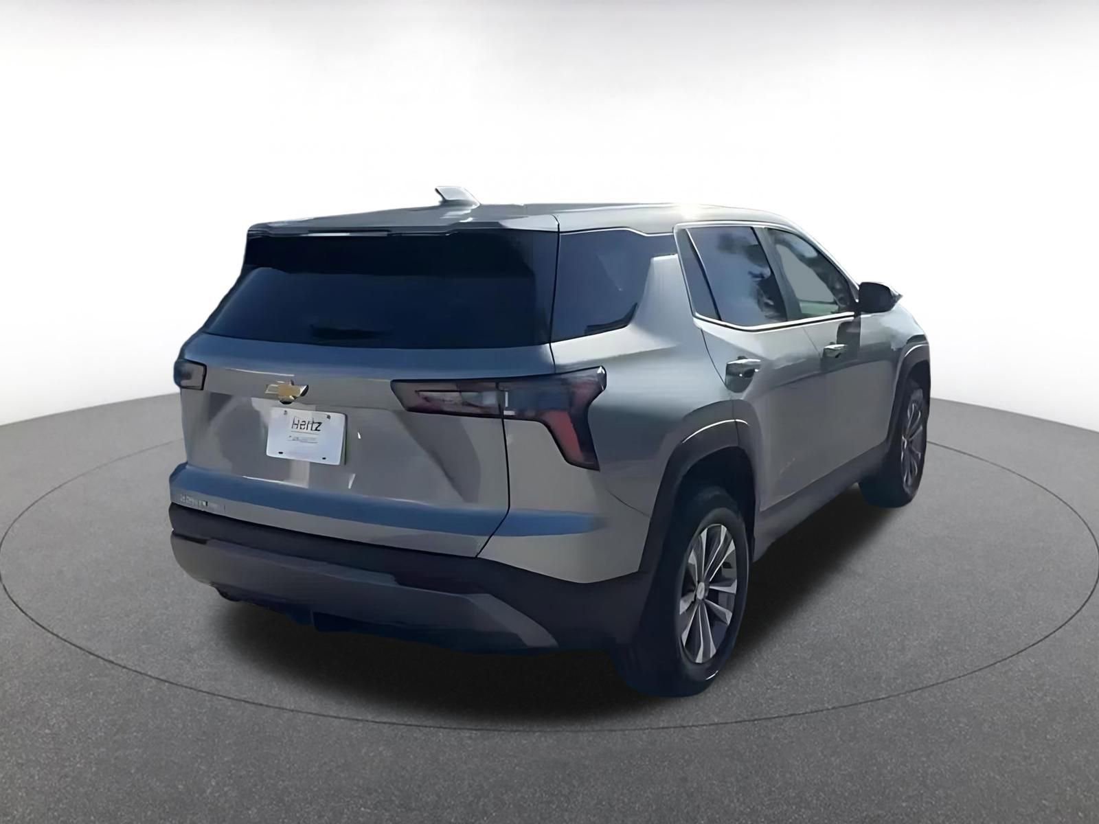 Used 2025 Chevrolet Equinox LT image 12