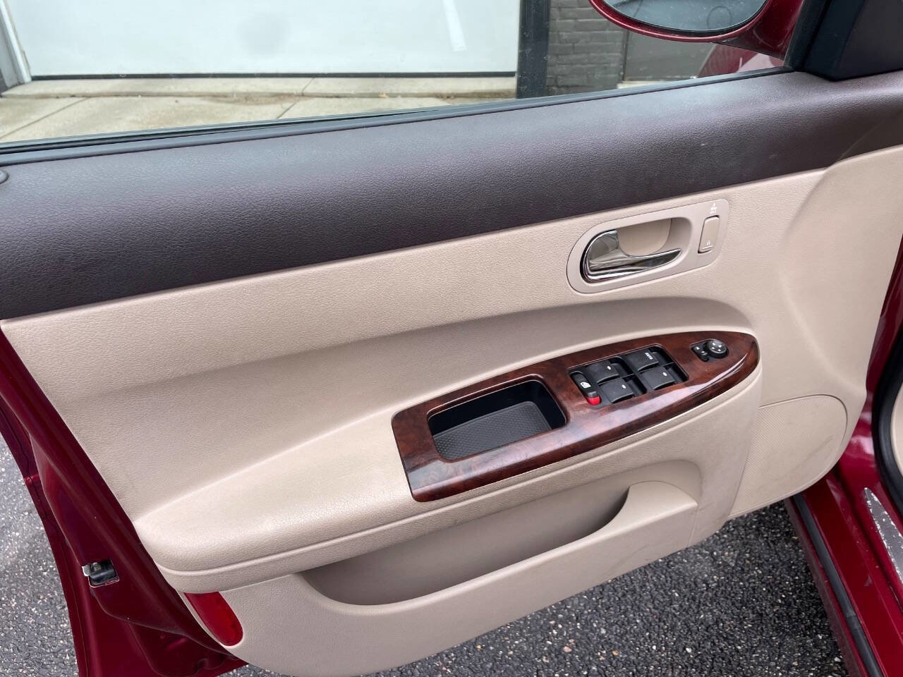 Used 2008 Buick LaCrosse CXL w/ Driver Confidence Package FWD image 4