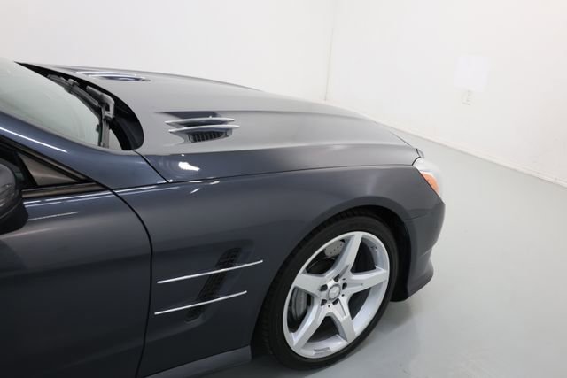 Used 2013 Mercedes-Benz SL 550 image 70