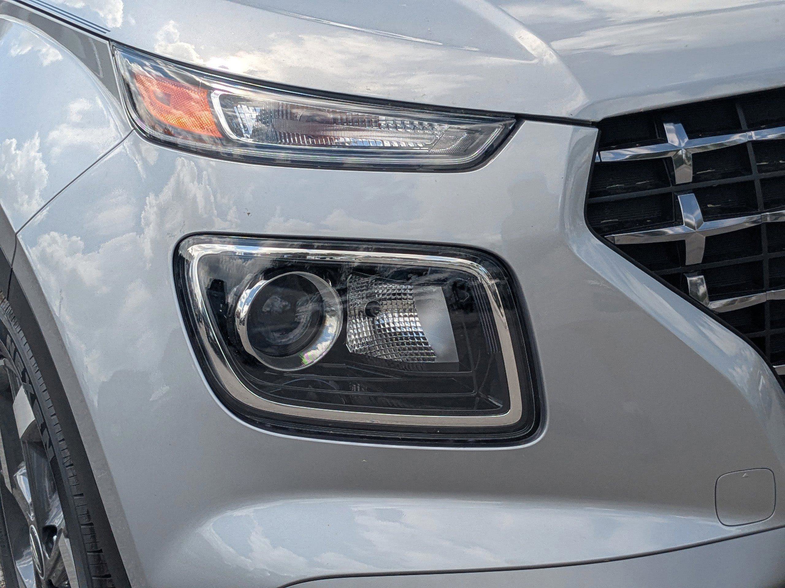 New 2026 Hyundai Venue SEL FWD image 11
