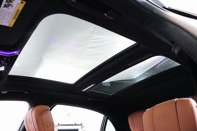 Used 2024 Mercedes-Benz S 63 AMG S w/ Carbon Fiber Exterior Package image 10