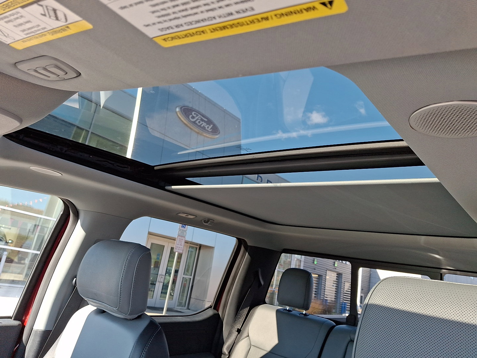 Certified 2022 Ford F150 Lariat w/ Equipment Group 502A High image 14