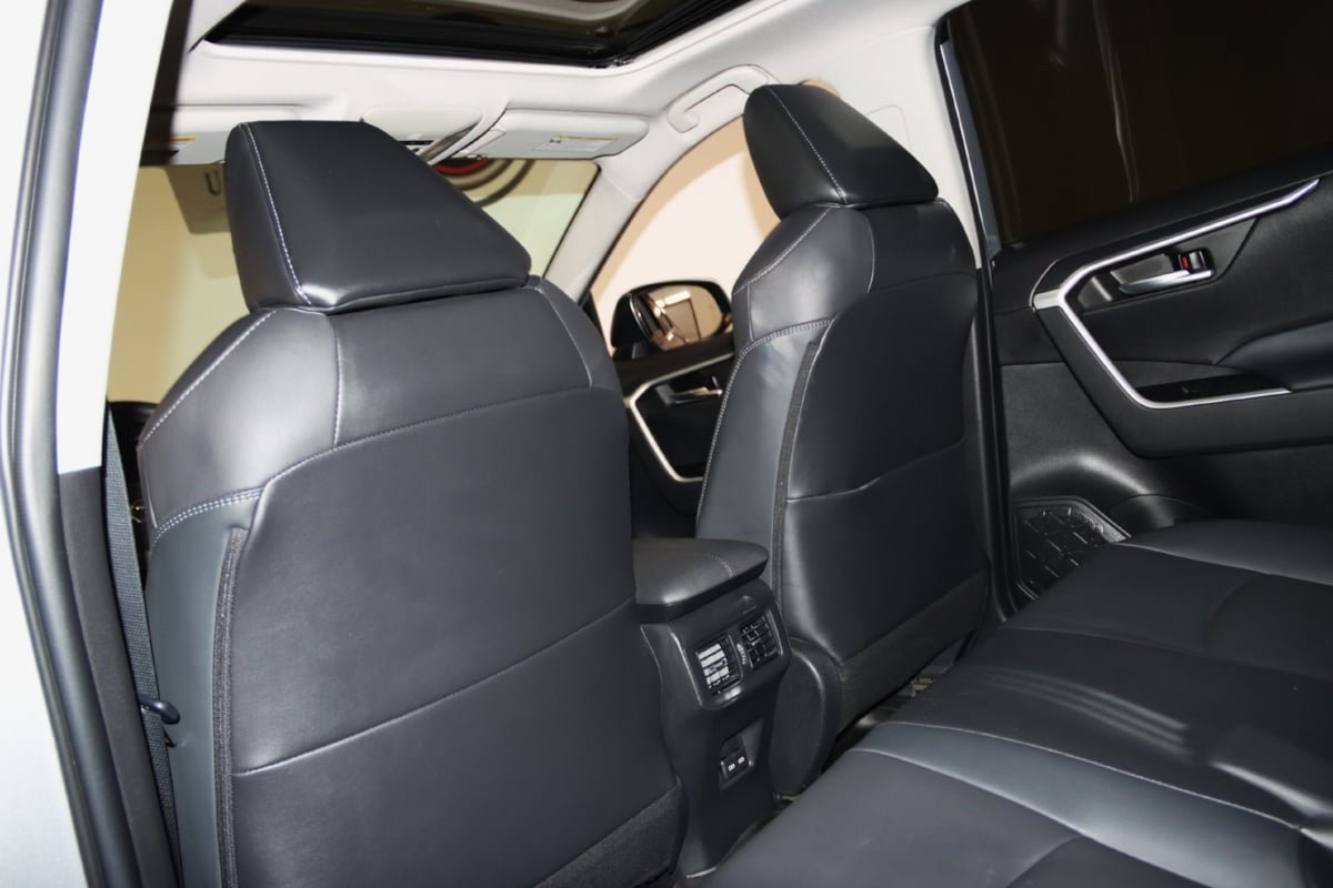 Used 2022 Toyota RAV4 XLE Premium AWD/4WD image 50
