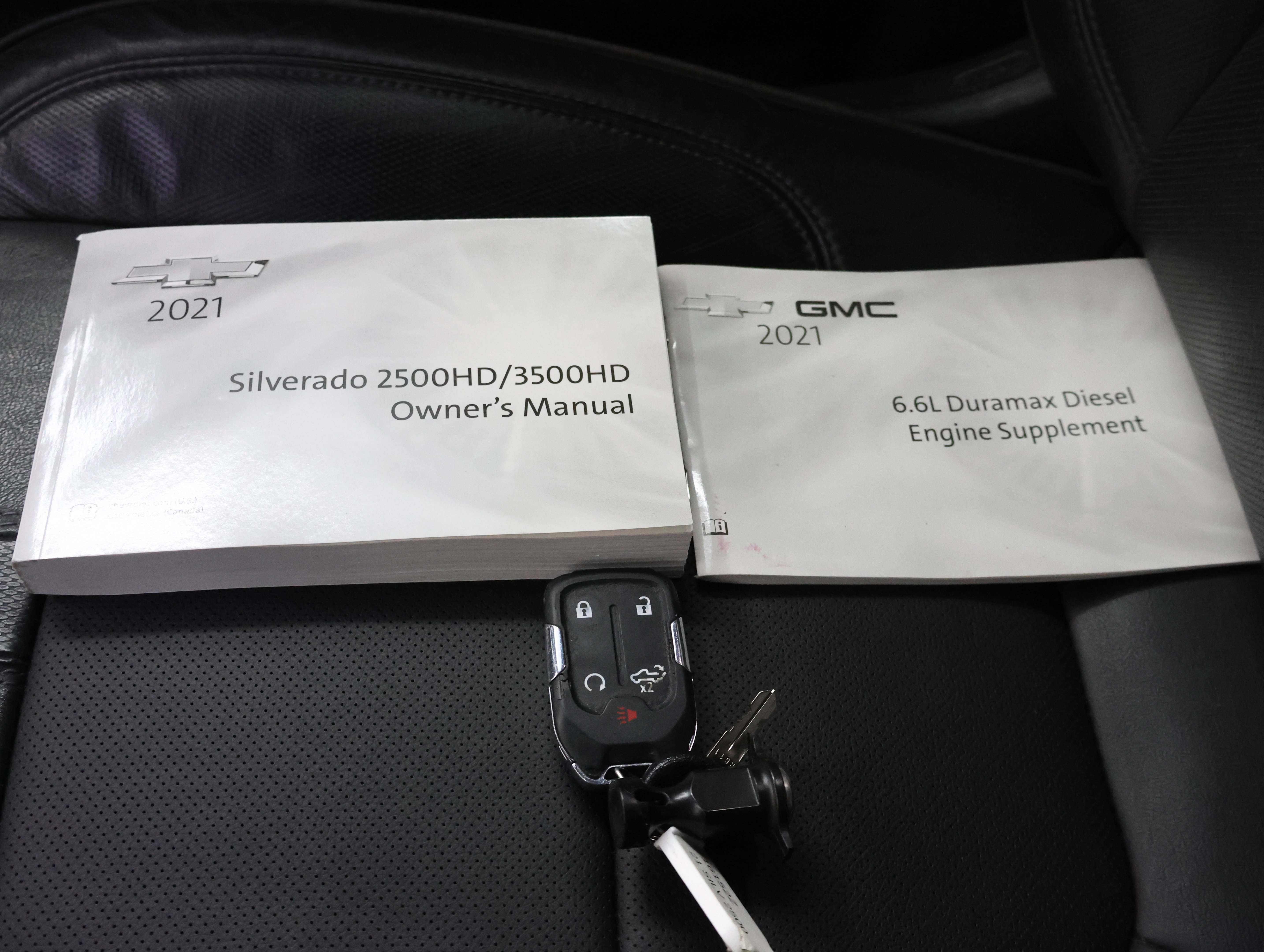 Used 2021 Chevrolet Silverado 2500 High Country w/ Z71 Off-Road Package image 60