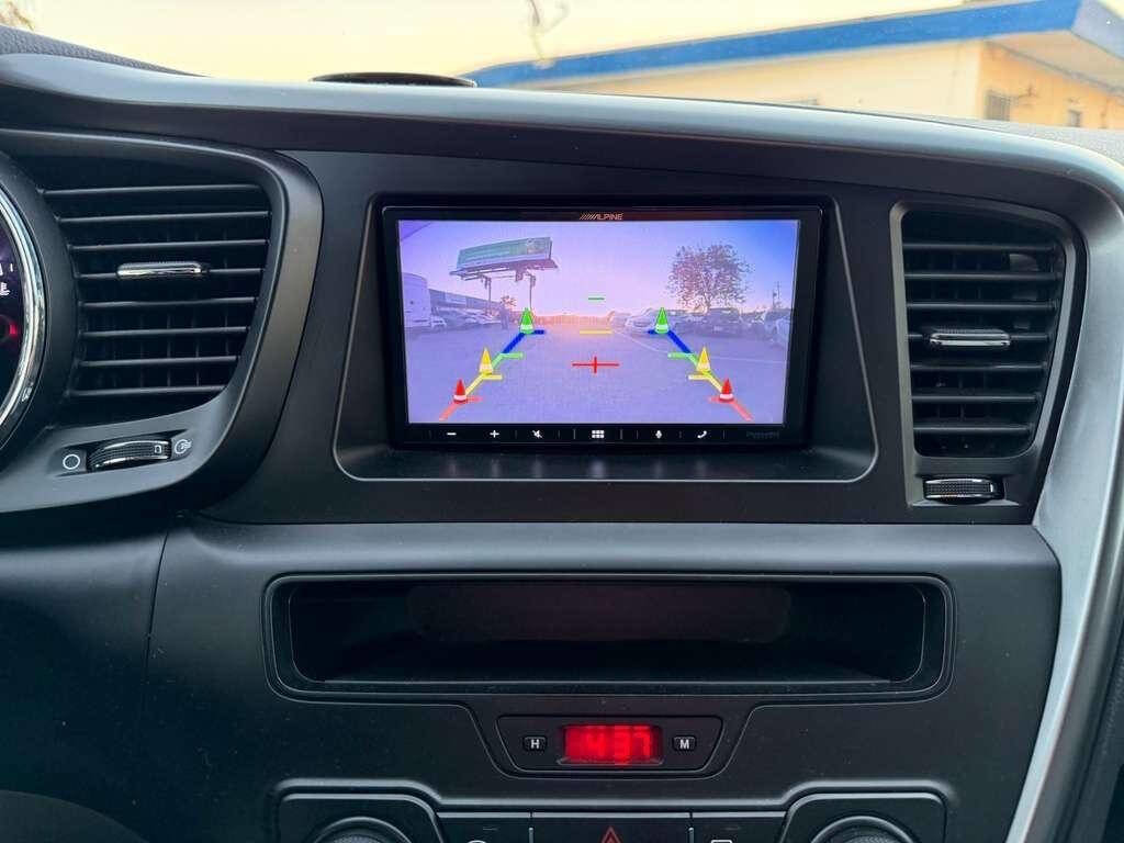 Used 2011 Kia Optima LX image 25