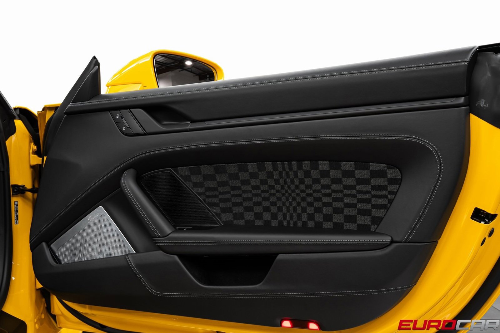 Used 2026 Porsche 911 Carrera 4 GTS image 30