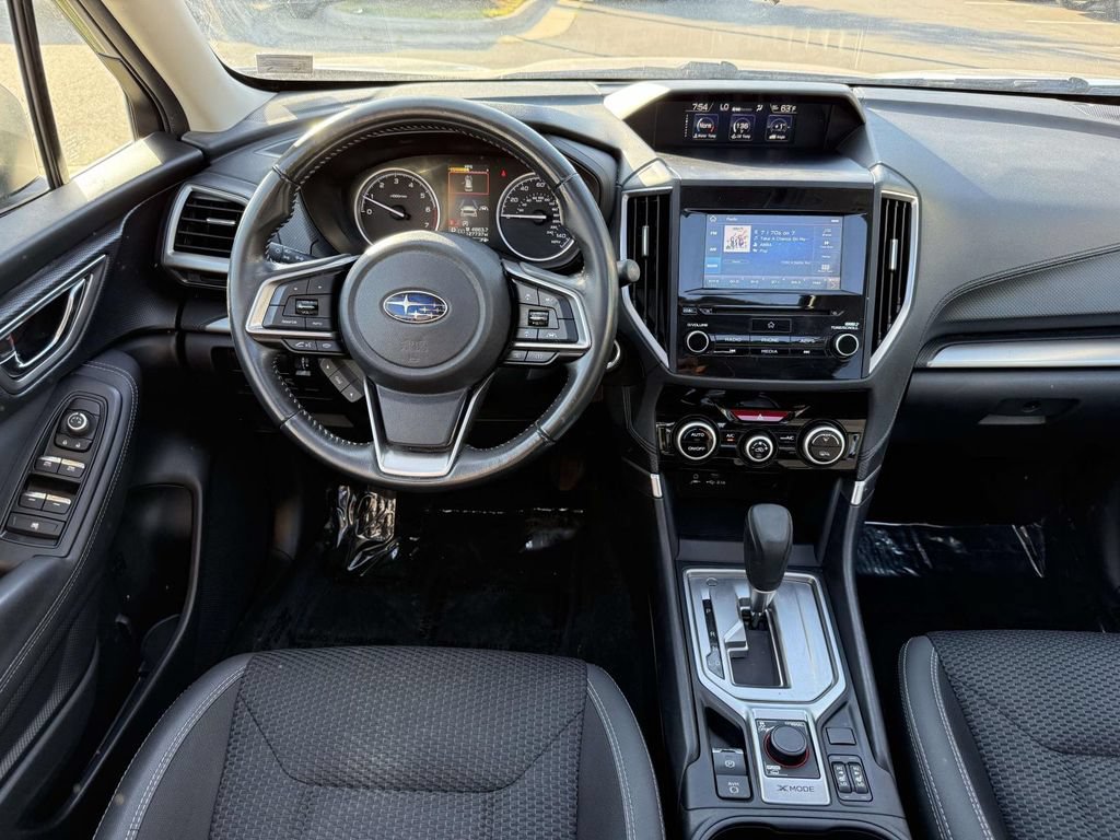 Used 2019 Subaru Forester Premium AWD/4WD image 18