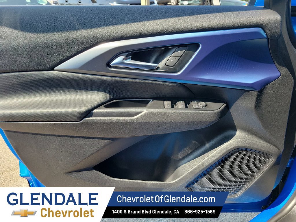 Used 2024 Chevrolet Equinox EV LT FWD image 27