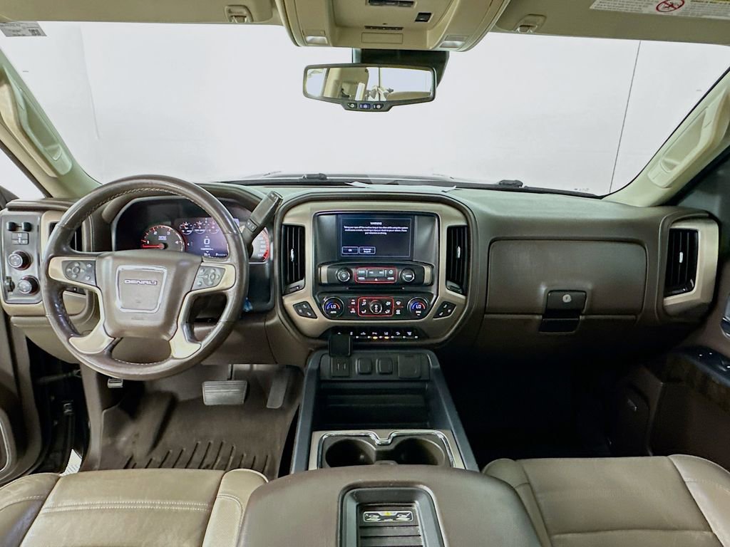 Used 2016 GMC Sierra 2500 Denali w/ Duramax Plus Package AWD/4WD image 3