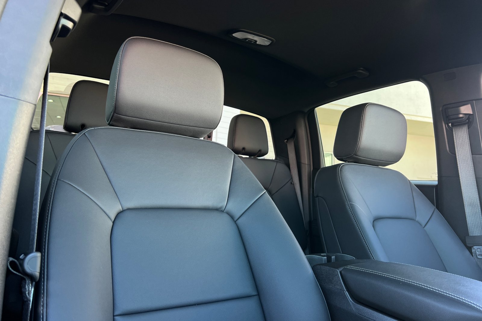 New 2026 GMC Canyon Elevation w/ Convenience Package RWD image 17