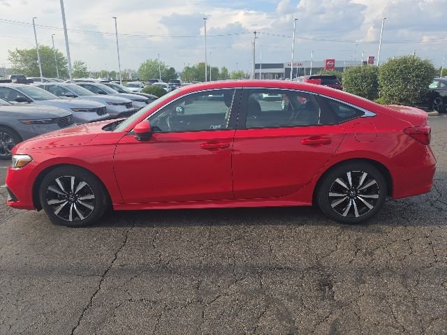 Used 2024 Honda Civic EX image 9