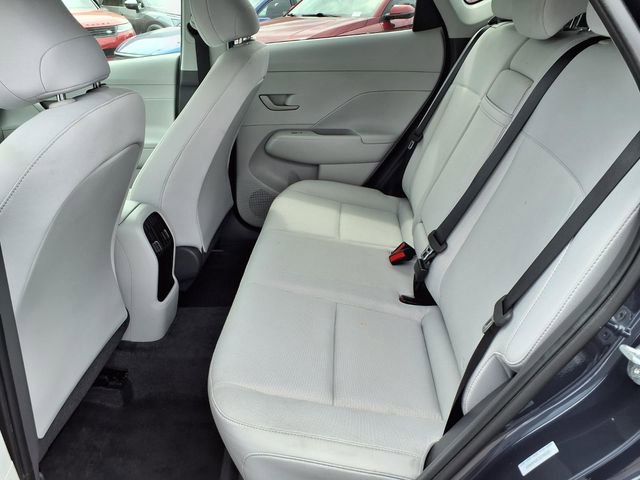 Certified 2025 Hyundai Kona SEL FWD image 11