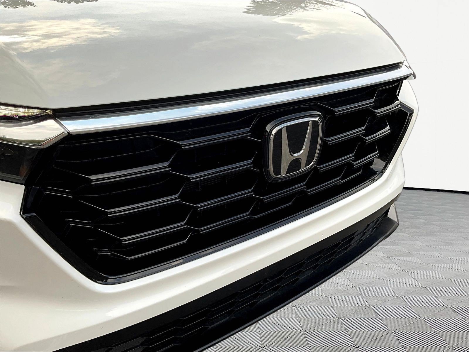 Certified 2024 Honda CR-V EX image 33