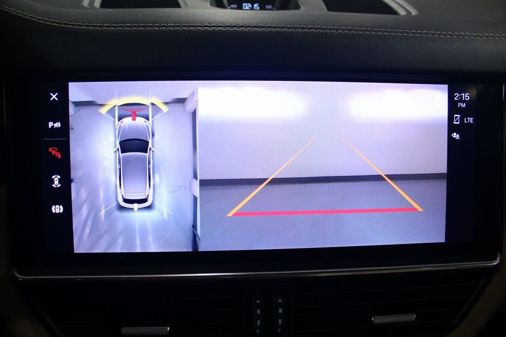 Used 2022 Porsche Cayenne Turbo image 10