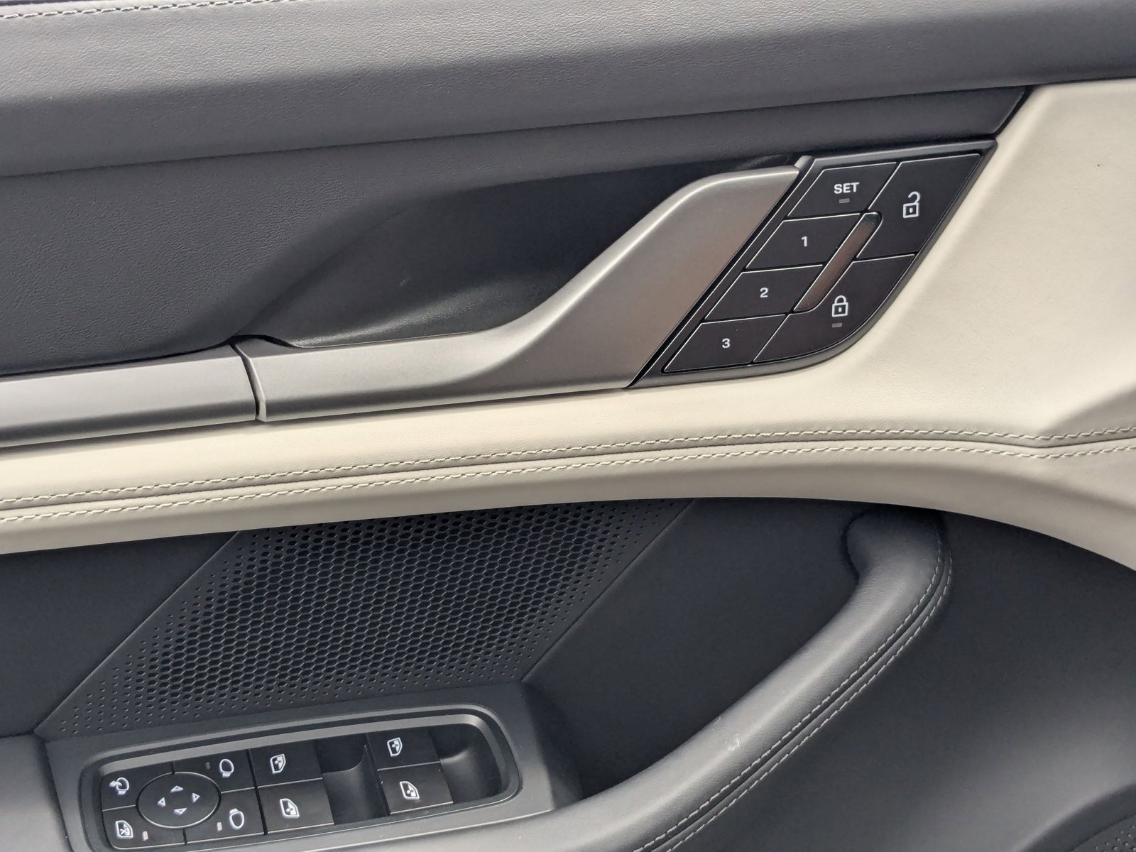 New 2026 Porsche Taycan AWD/4WD image 15
