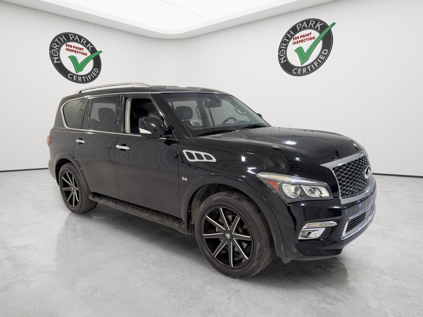 Used 2017 INFINITI QX80 2WD w/ Driver Assistance Package image 7