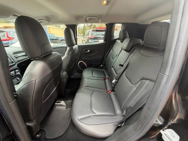 Used 2015 Jeep Renegade Limited FWD image 14