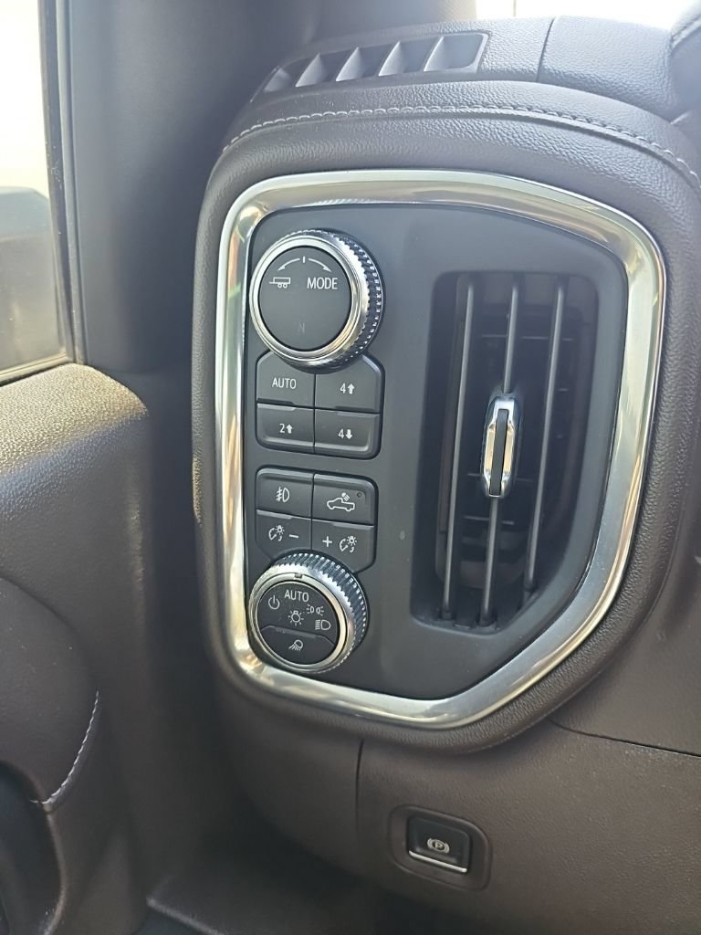 Used 2021 GMC Sierra 2500 SLT w/ SLT Convenience Package AWD/4WD image 18