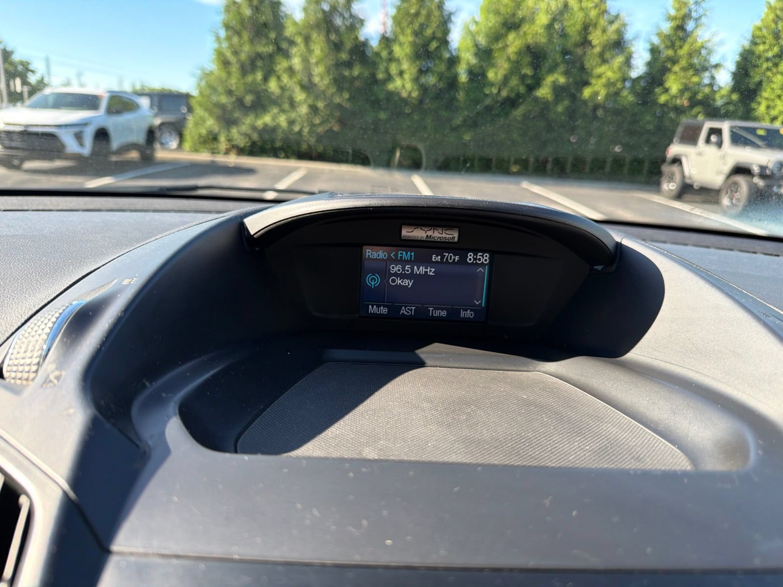 Used 2013 Ford Escape SE FWD image 14