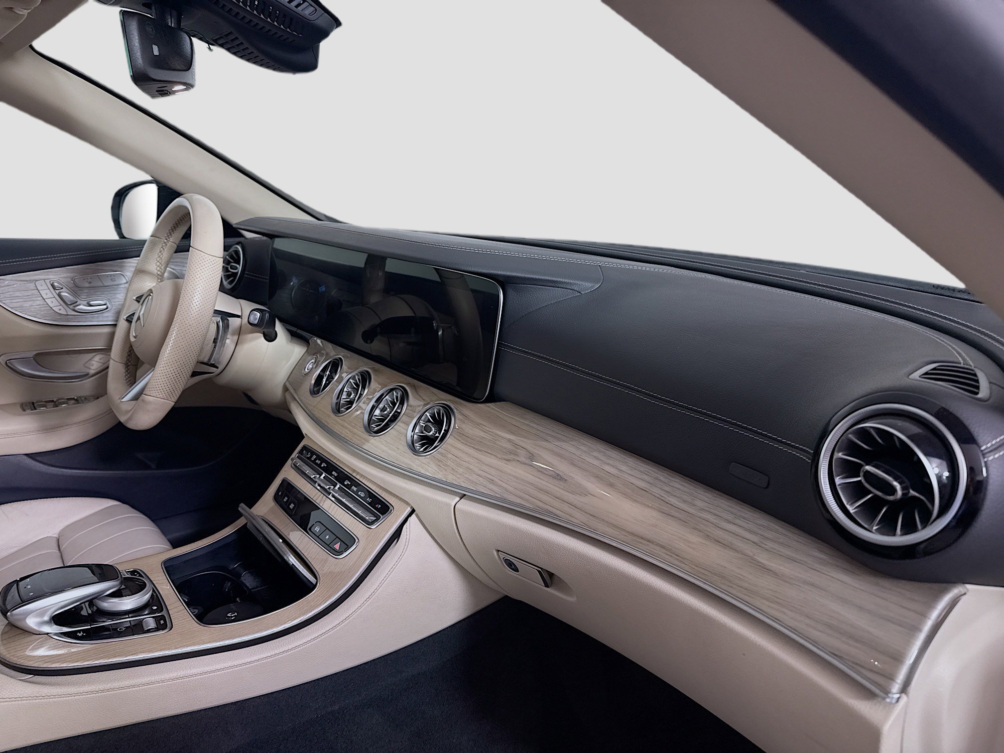 Used 2022 Mercedes-Benz E 450 Cabriolet image 28