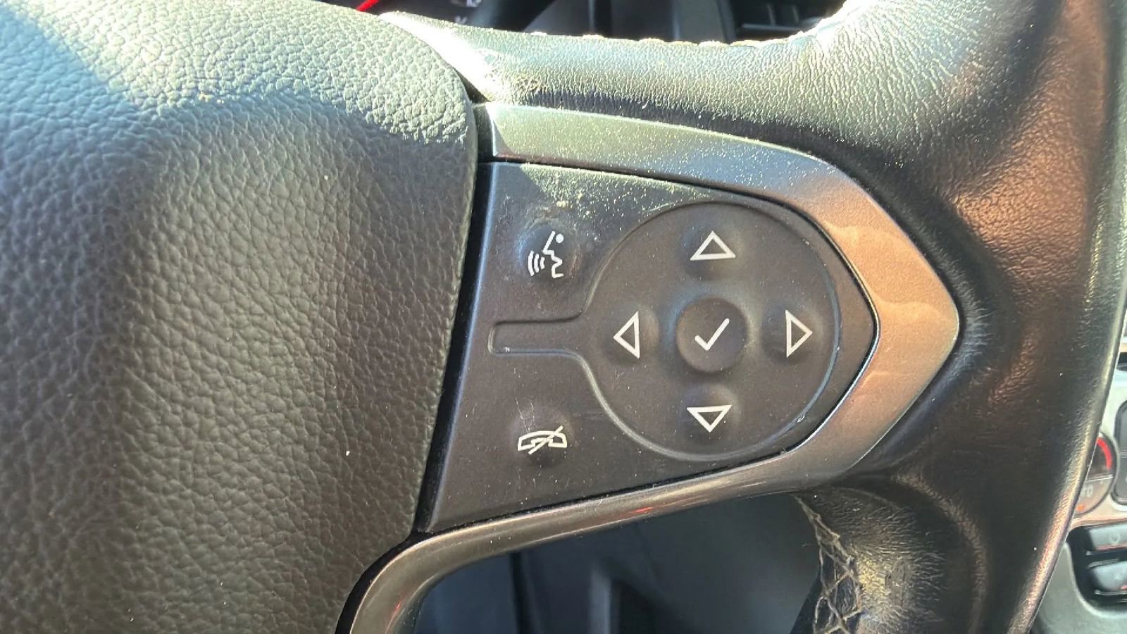 Used 2019 Chevrolet Tahoe LT image 24