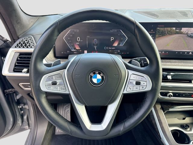 Used 2024 BMW X7 xDrive40i w/ Executive Package image 40