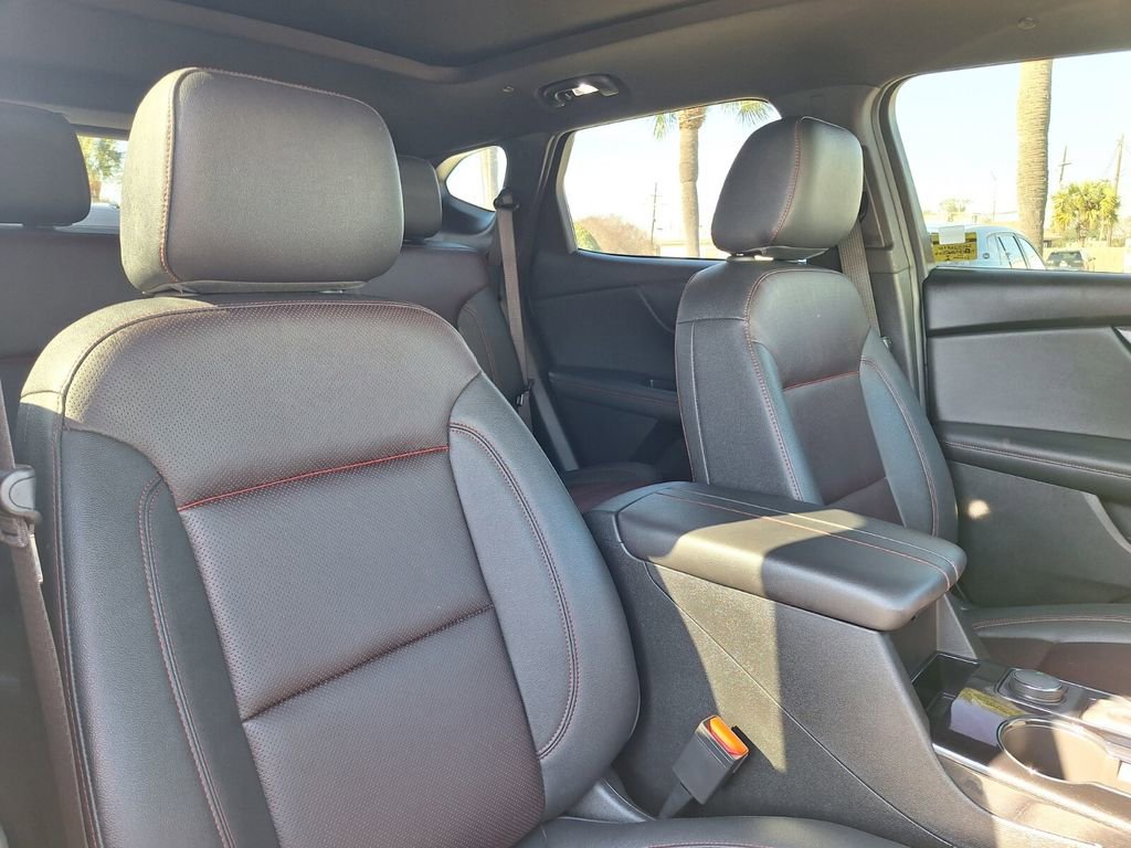 Used 2022 Chevrolet Blazer RS image 30