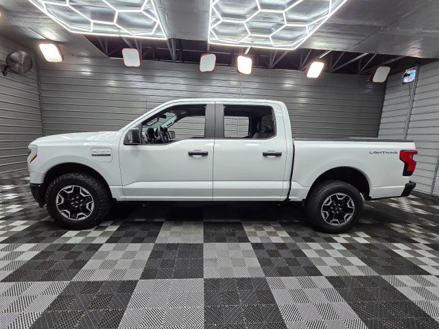 Used 2023 Ford F150 Lightning Pro AWD/4WD image 8
