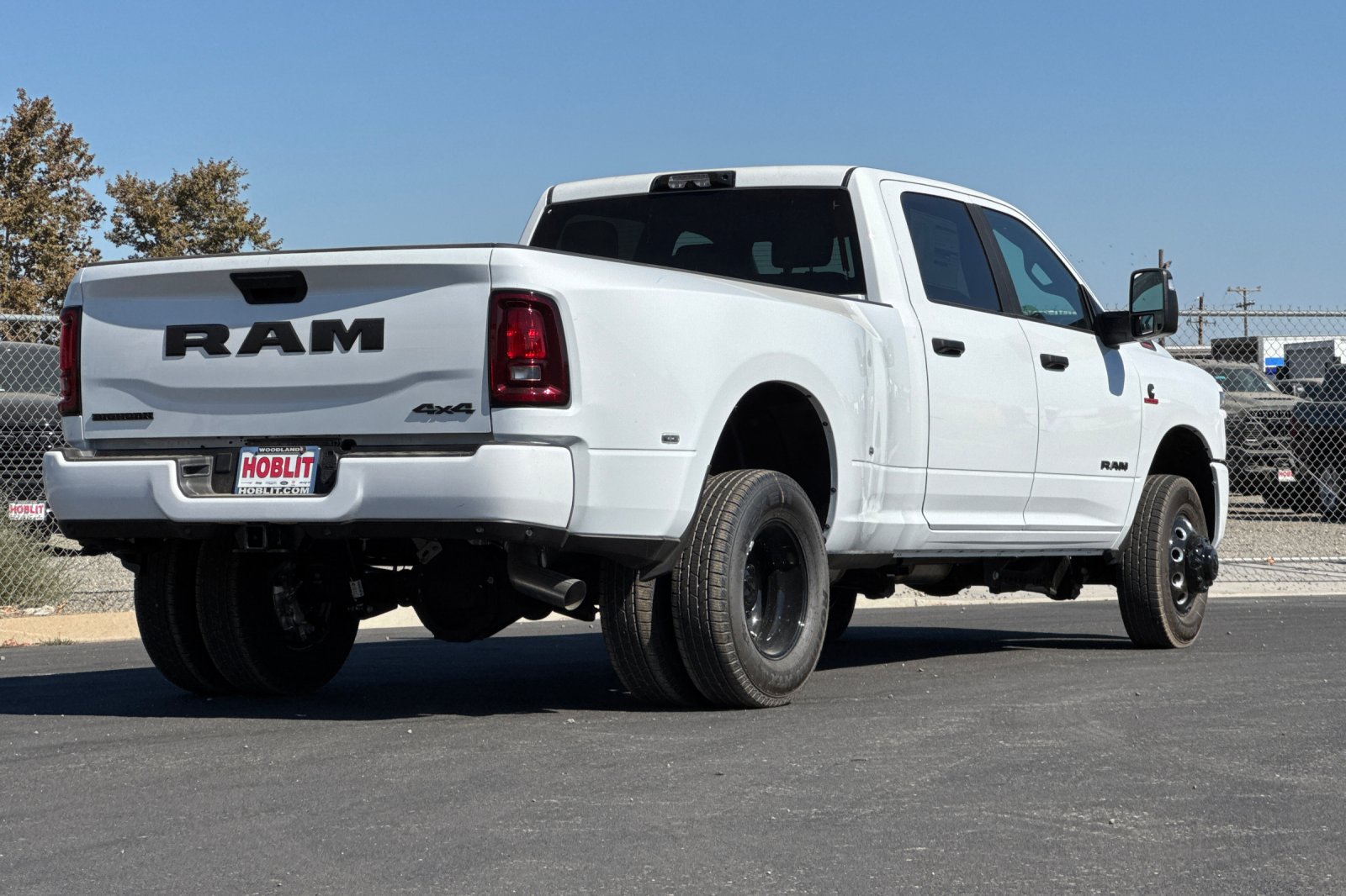New 2027 RAM 3500 Big Horn AWD/4WD image 3