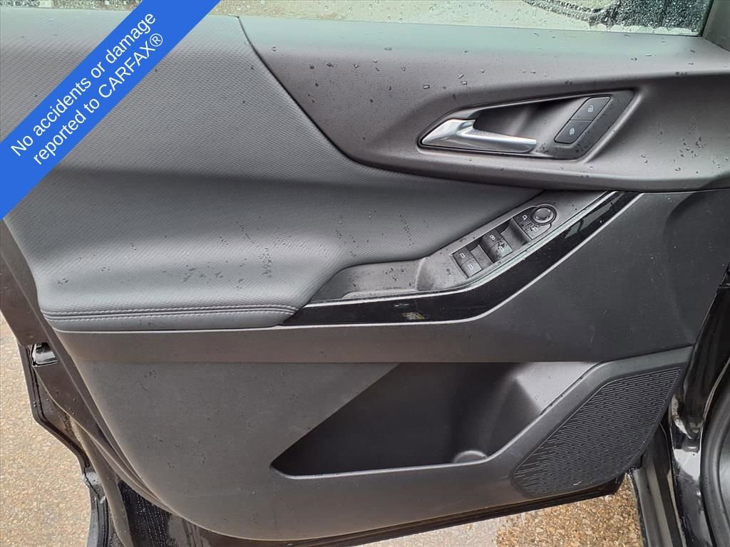 Used 2025 Chevrolet Equinox LT image 14