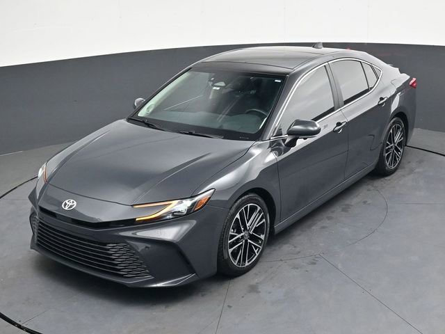 Used 2025 Toyota Camry XLE w/ Premium Plus Package FWD image 27