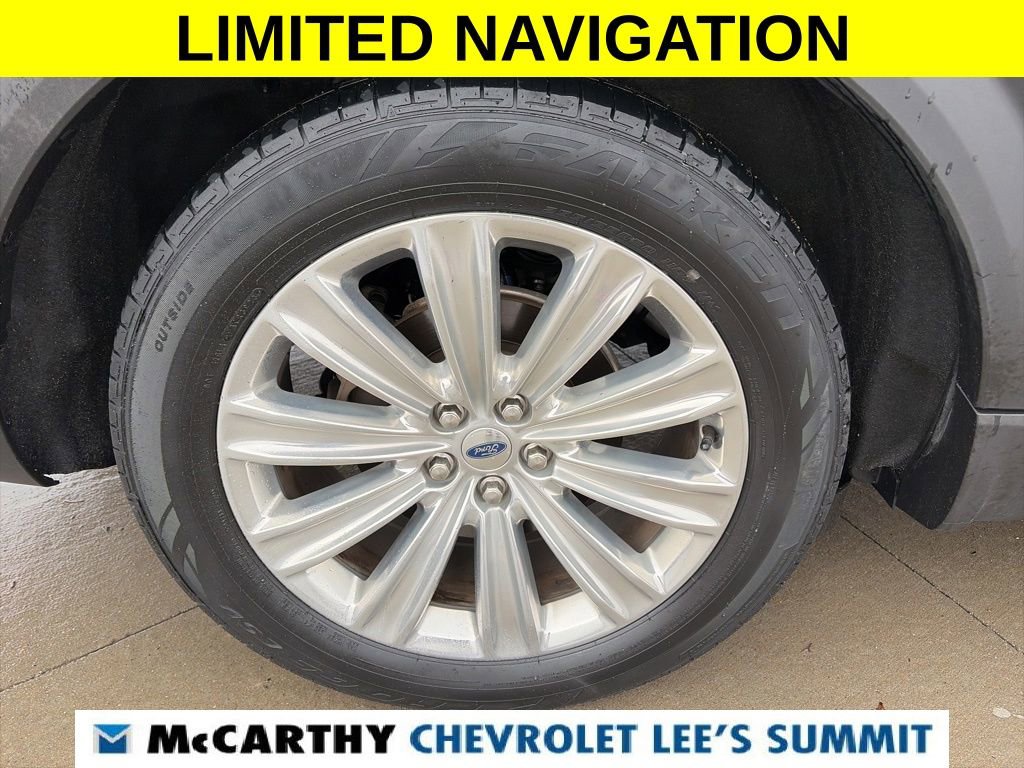 Used 2020 Ford Explorer Limited image 16