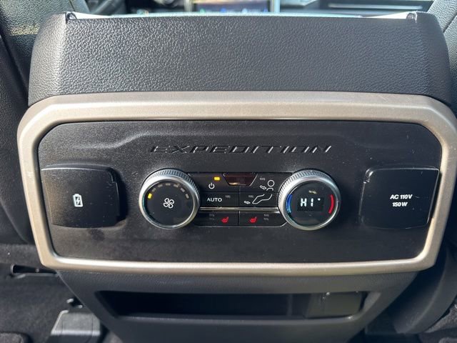 Used 2024 Ford Expedition Limited image 38