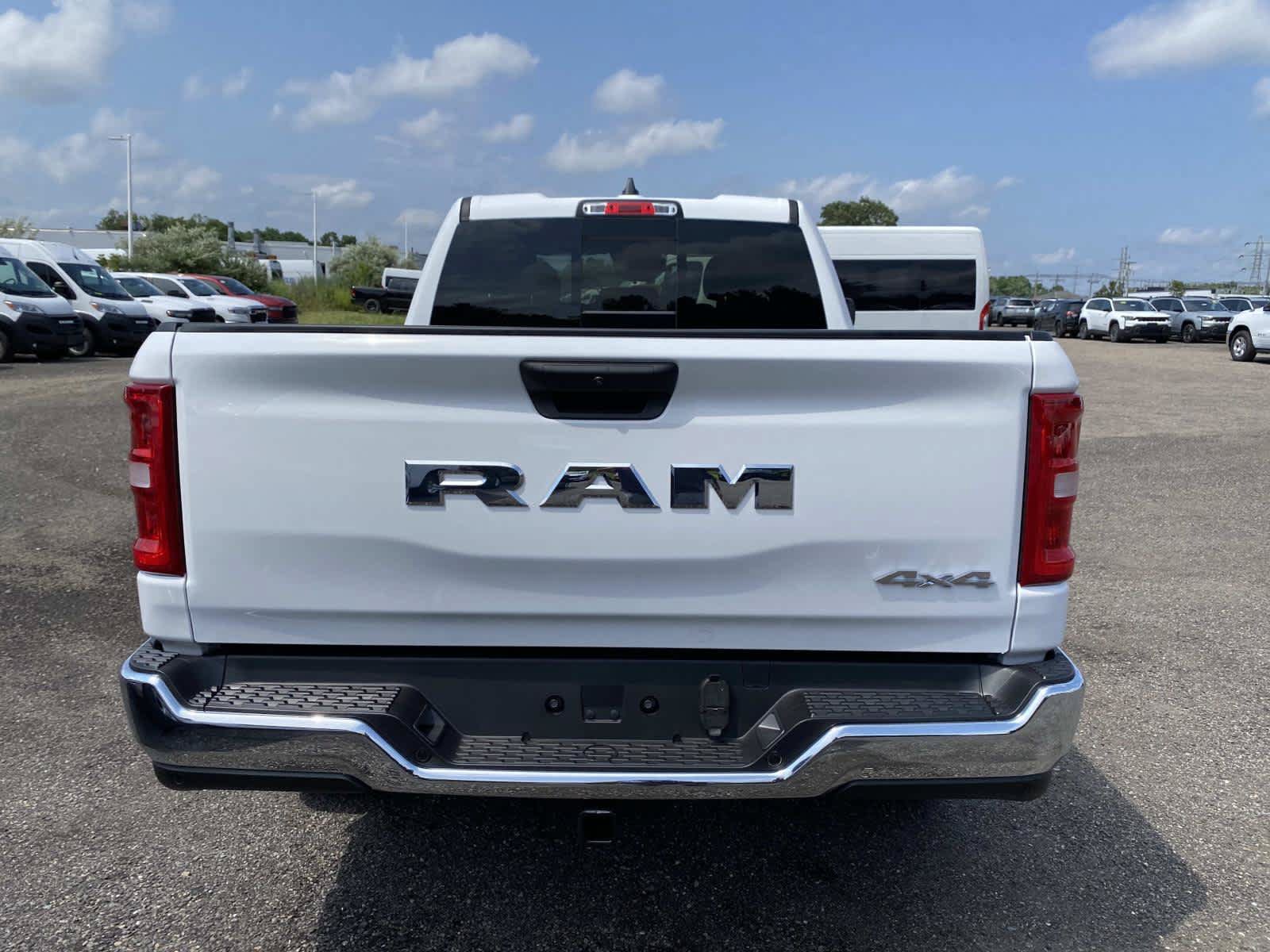 New 2026 RAM 1500 Tradesman AWD/4WD image 4
