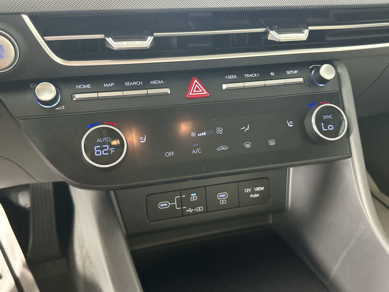 Used 2025 Hyundai Sonata SEL FWD image 18