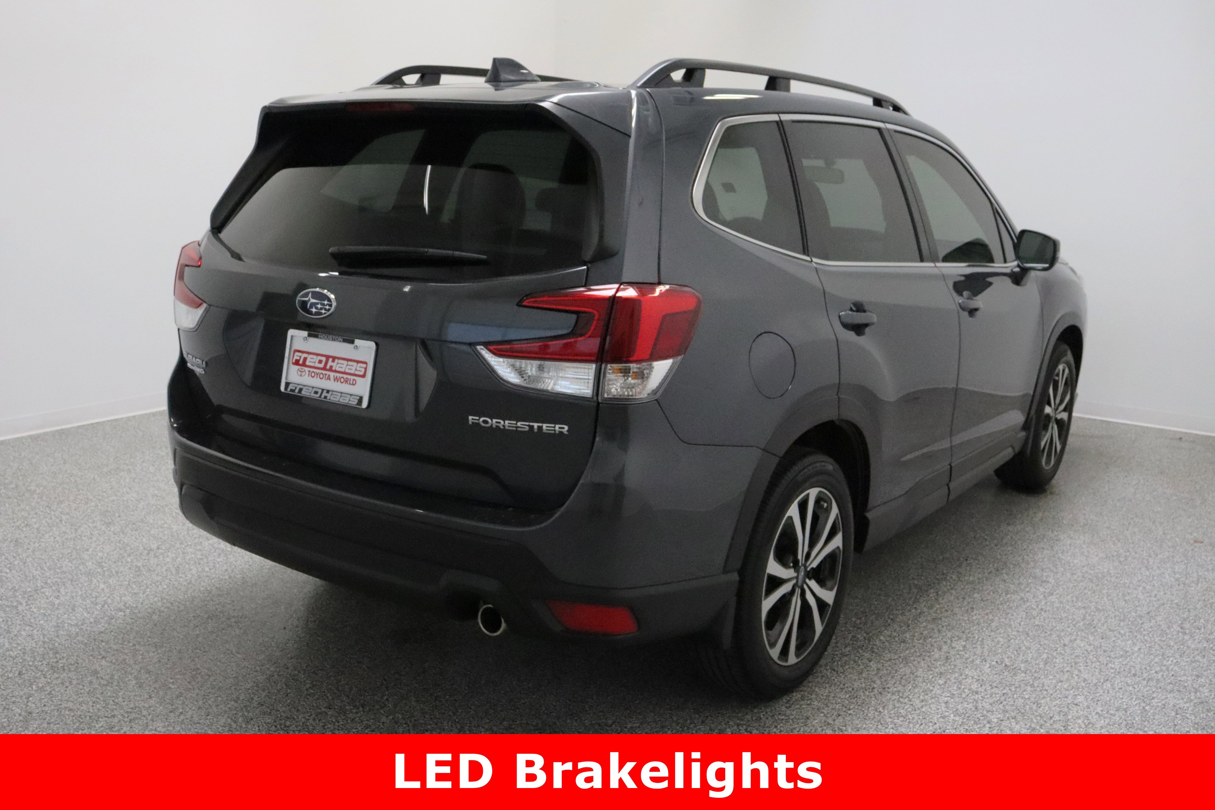 Used 2022 Subaru Forester Limited image 7