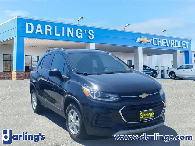 Used 2022 Chevrolet Trax LT w/ Premium Seat Package AWD/4WD image 3