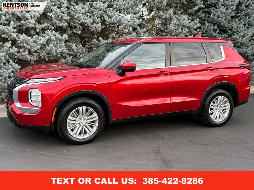 Used 2023 Mitsubishi Outlander ES