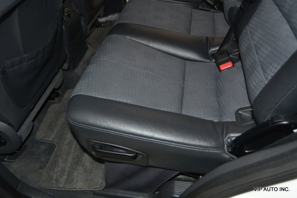 Used 2004 Mercedes-Benz ML 350 4MATIC image 17